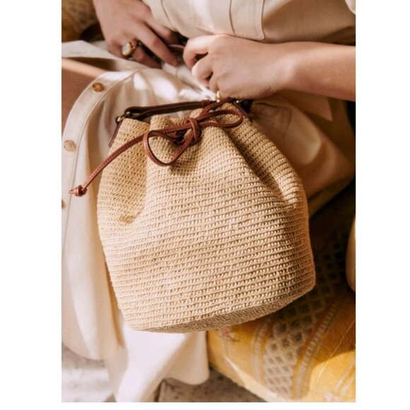 Sezane Tan Shoulder Bag - Picture 3 of 15